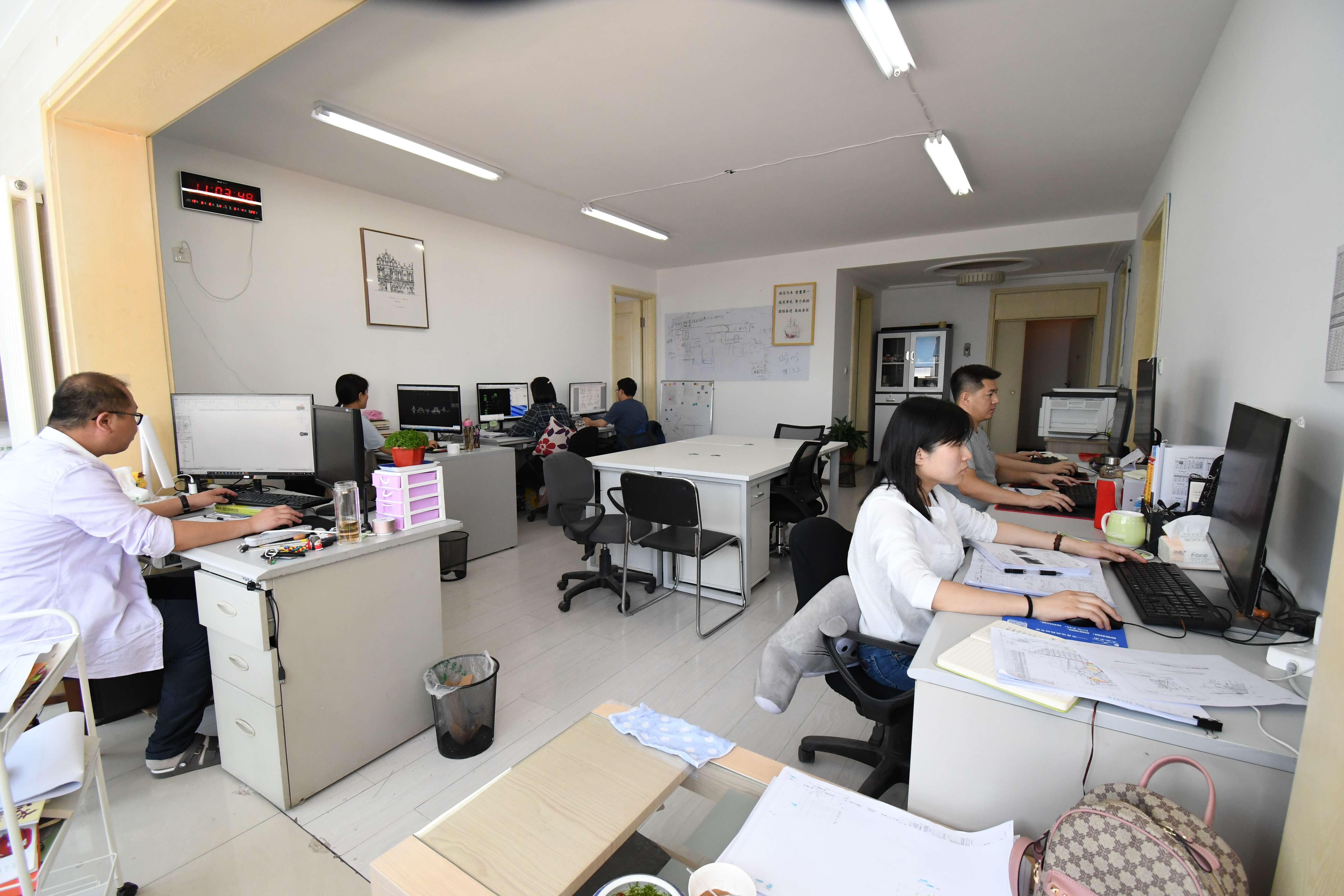 設(shè)計(jì)三部-1(1).jpg