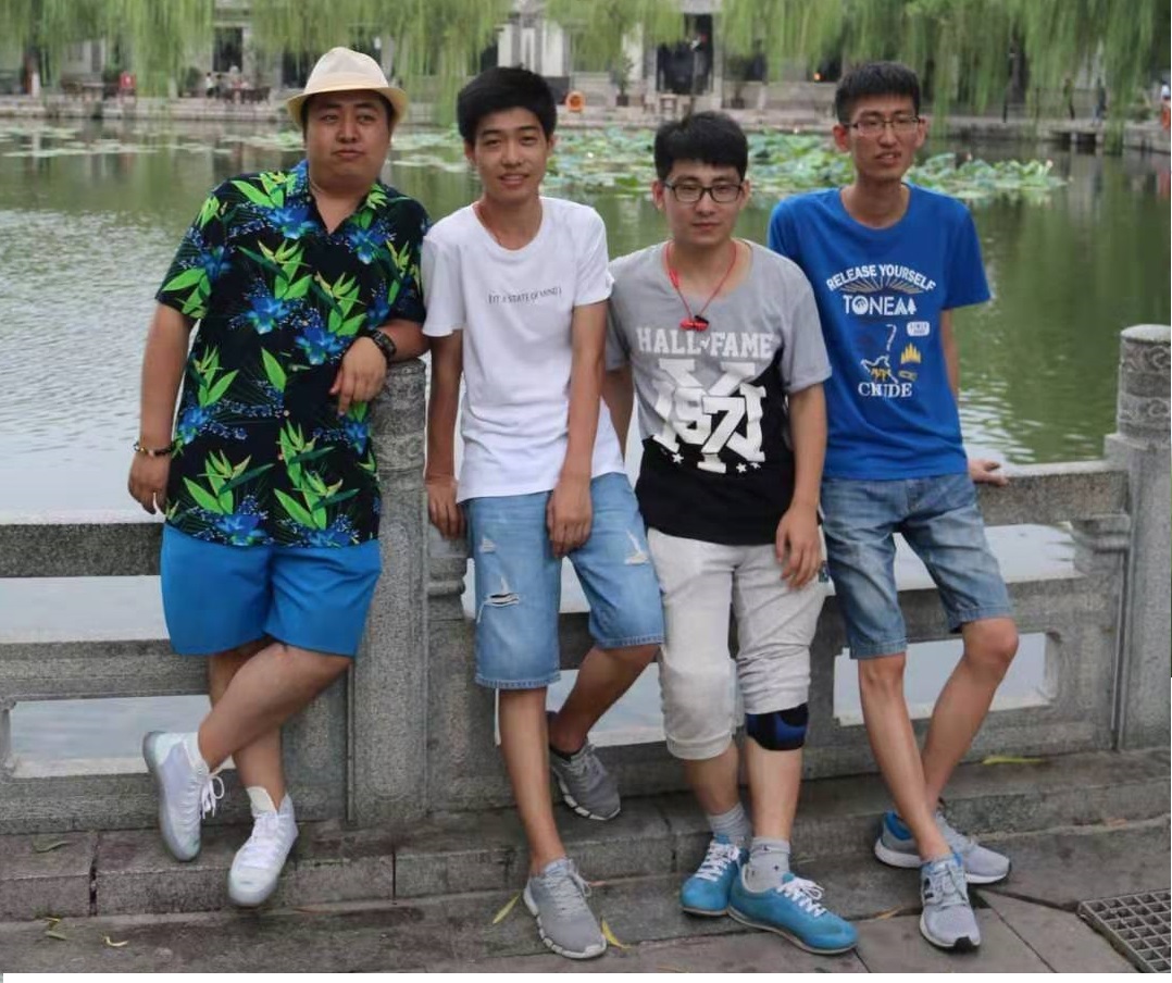 cc2a82660365546e7786f7bfc9e248b.jpg